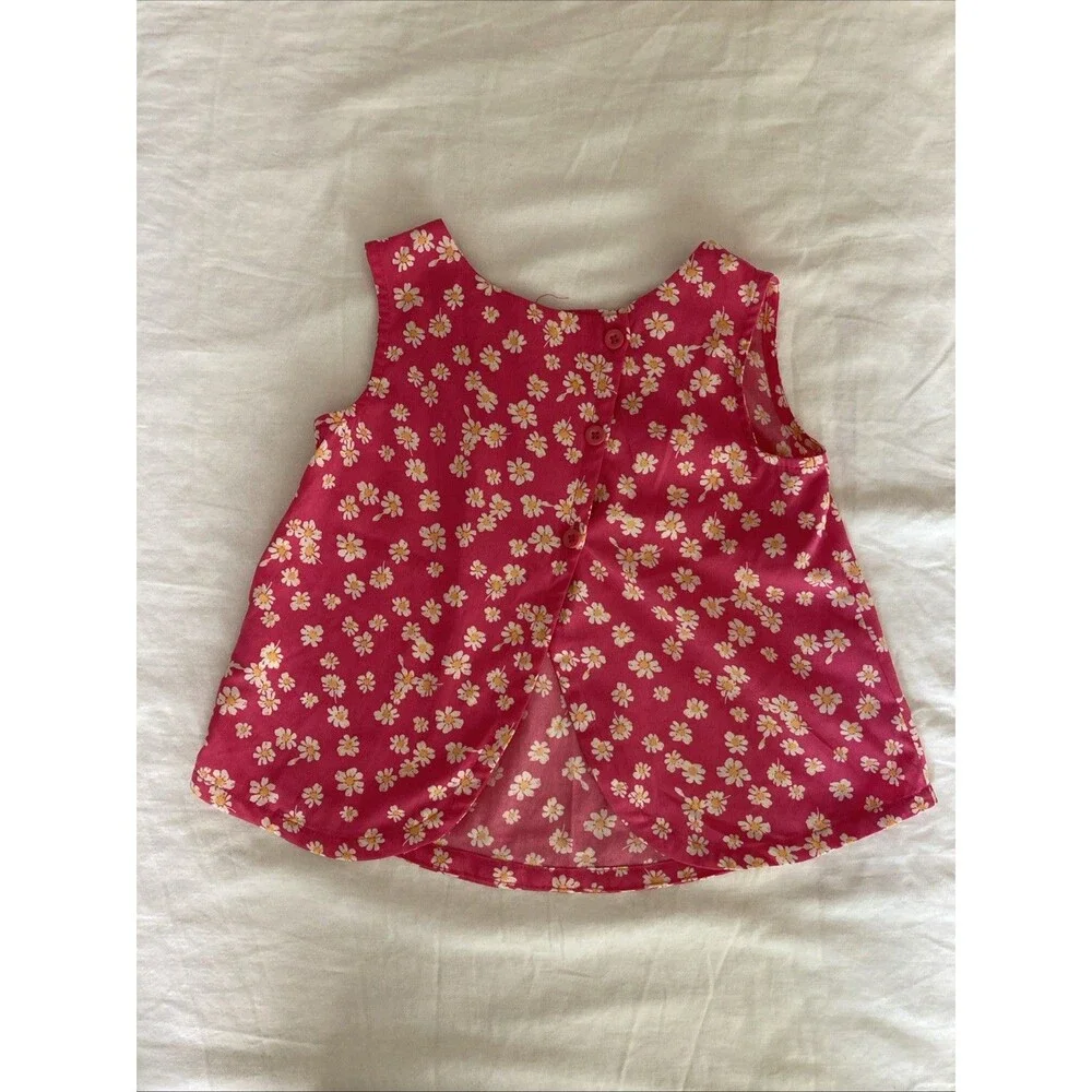 4T Old Navy girl clothes - 1 piece T shirt | pink color & flower theme